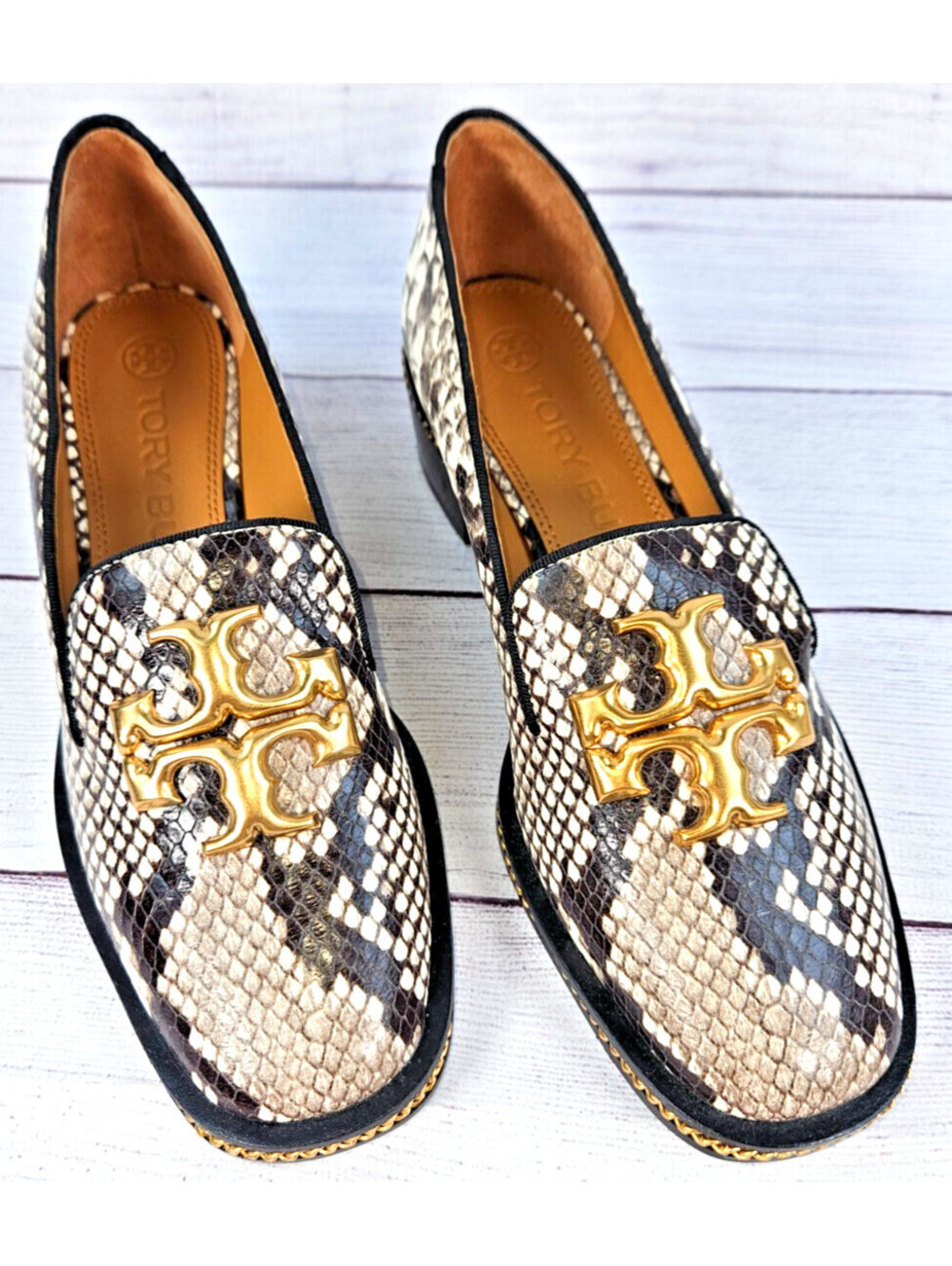 Tory Burch Casual, Chic Mid-Heel Faux Snake Skin Loafers size 6